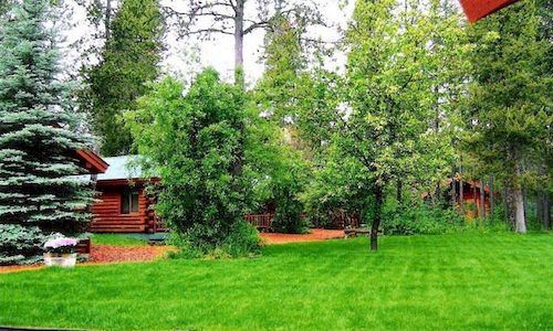 Silverwolf Log Chalets Coram Exterior foto